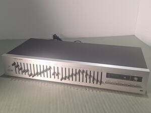 Realistic 31-2009 12 Band Stereo Frequency Equalizer Silver Face EQ Korea MINT